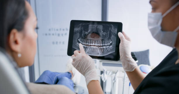 Licensed Invisalign Clear Aligners service in Evanston, IL - Smile Center Dentistry